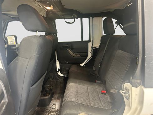Used 2012 Jeep Wrangler Unlimited Sport AWD/4WD image 17