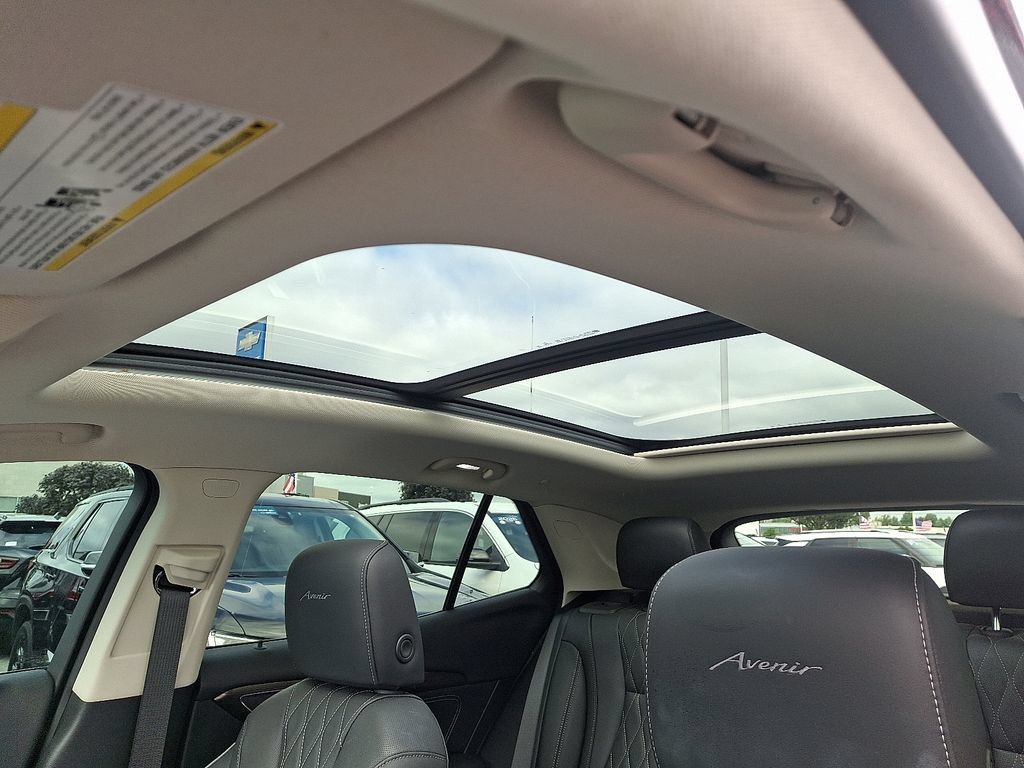 Certified 2023 Buick Envision Avenir AWD/4WD image 15