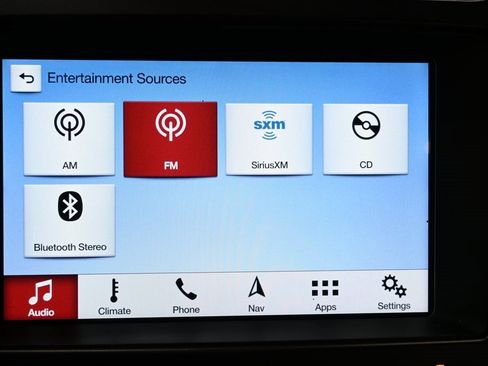 Used 2018 Ford Explorer Platinum image 33