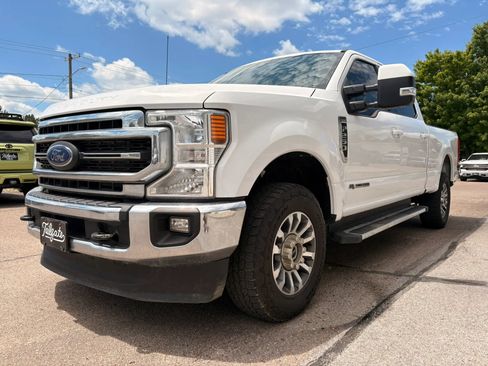 Used 2022 Ford F250 4x4 Crew Cab Super Duty image 4