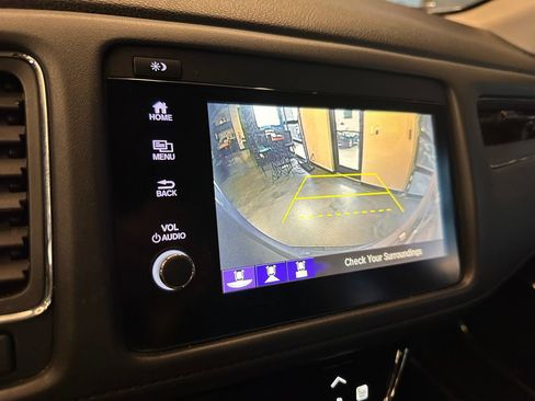 Used 2019 Honda HR-V EX-L image 13