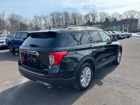 Certified 2023 Ford Explorer Limited w/ Equipment Group 301A image 6