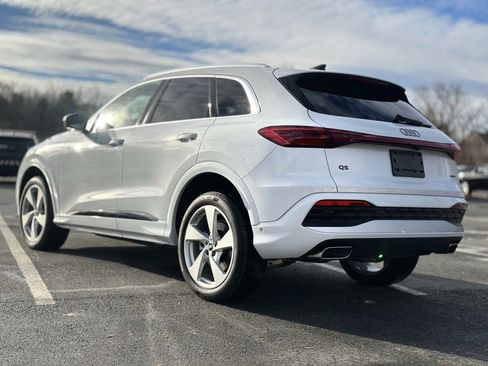 Used 2025 Audi Q5 Premium Plus w/ Premium Plus image 4