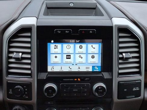 Used 2018 Ford F150 King Ranch w/ Equipment Group 601A Luxury image 19