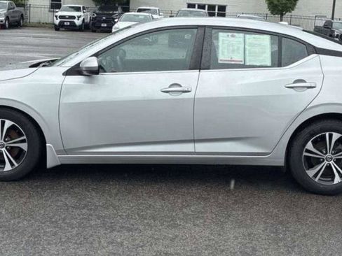 Used 2020 Nissan Sentra SV FWD image 1