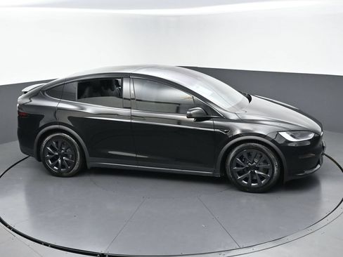Used 2024 Tesla Model X AWD/4WD image 40