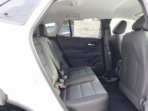 New 2026 Chevrolet Trax LT image 29