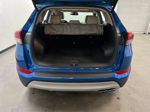 Used 2018 Hyundai Tucson Limited w/ Ultimate Package 02 FWD image 26