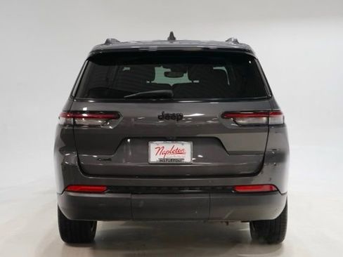 Used 2023 Jeep Grand Cherokee L Laredo image 7