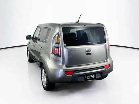 Used 2011 Kia Soul + w/ Audio Pkg FWD image 5