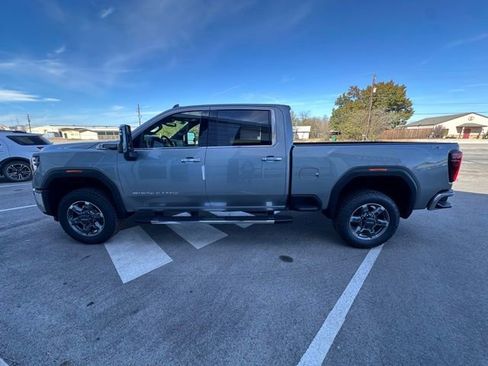 New 2026 GMC Sierra 2500 SLT w/ Texas SLT Premium Package AWD/4WD image 10