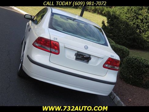 Used 2005 Saab 9-3 Arc image 24