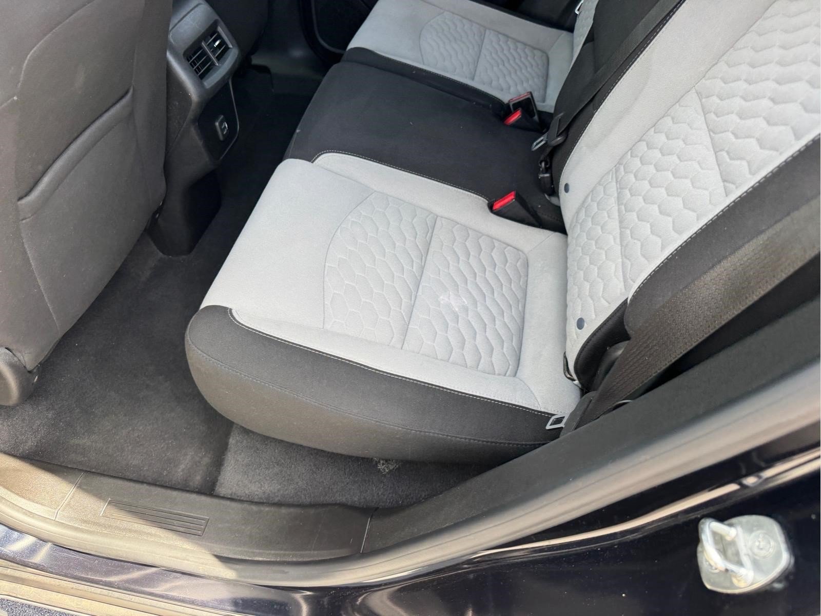 Used 2020 Chevrolet Equinox LT FWD image 9