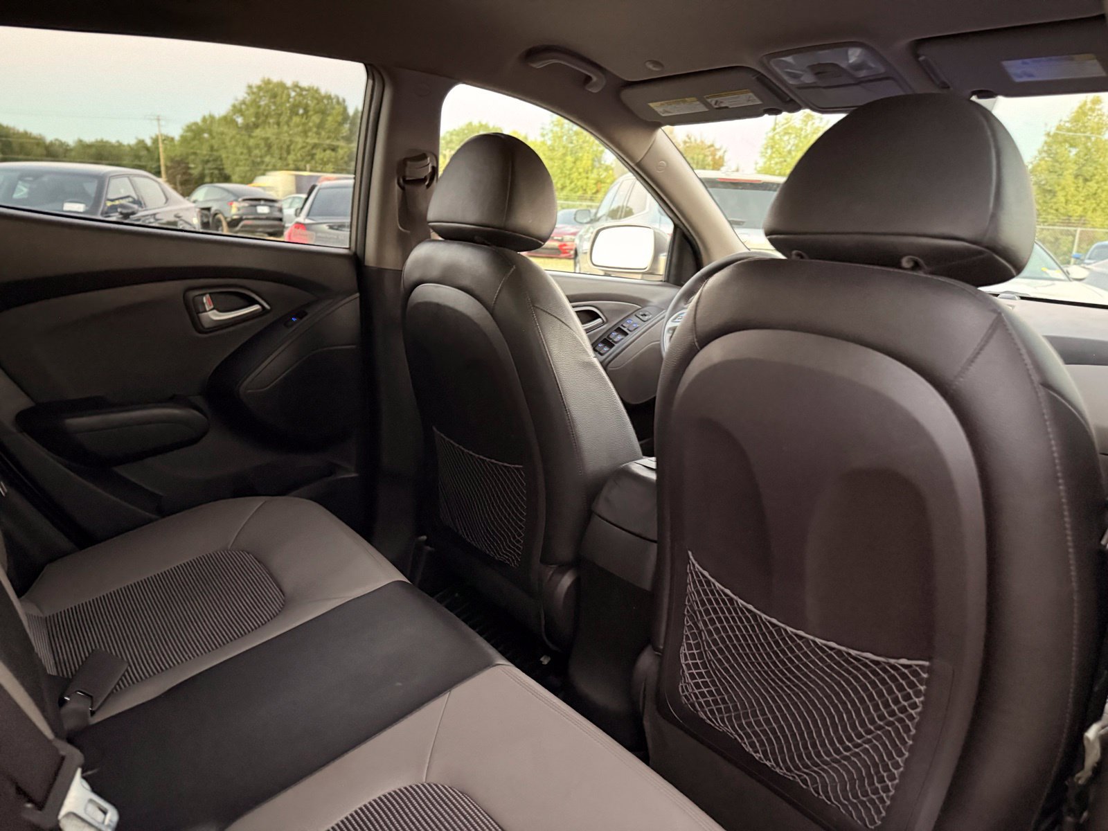 Used 2011 Hyundai Tucson GLS FWD image 21