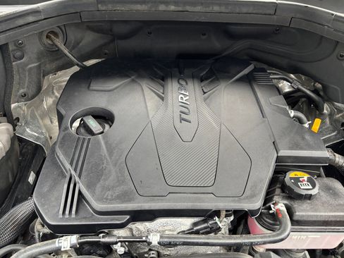 Used 2021 Genesis GV80 2.5T w/ Advanced Package 02 image 17