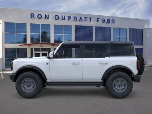 New 2025 Ford Bronco Outer Banks w/ Sasquatch Package image 4