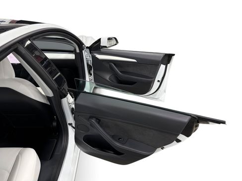 Certified 2021 Tesla Model 3 Long Range AWD/4WD image 12