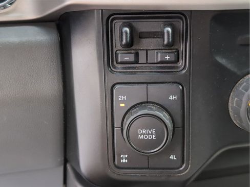 Used 2023 Ford F250 XLT w/ XLT Premium Package AWD/4WD image 22