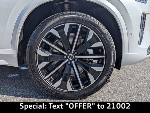 Used 2026 Volvo XC90 B6 Ultra w/ Protection Package AWD/4WD image 11