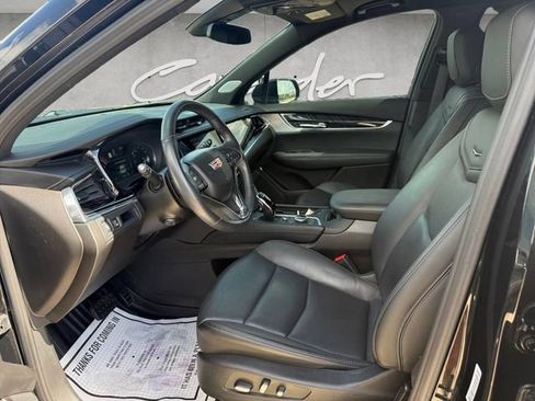 Certified 2024 Cadillac XT6 Premium Luxury AWD/4WD image 19