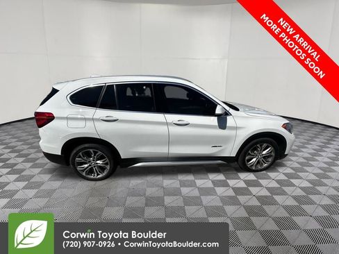 Used 2017 BMW X1 xDrive28i AWD/4WD image 8
