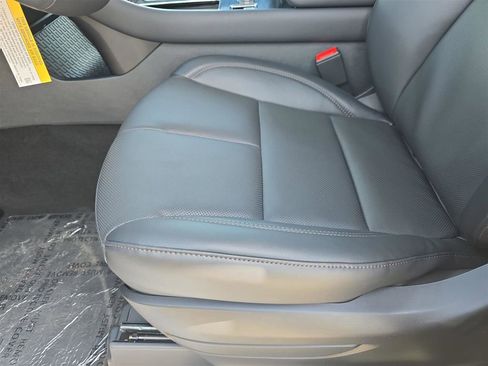 New 2025 Lincoln Aviator 2WD w/ Equipment Group 101A image 18