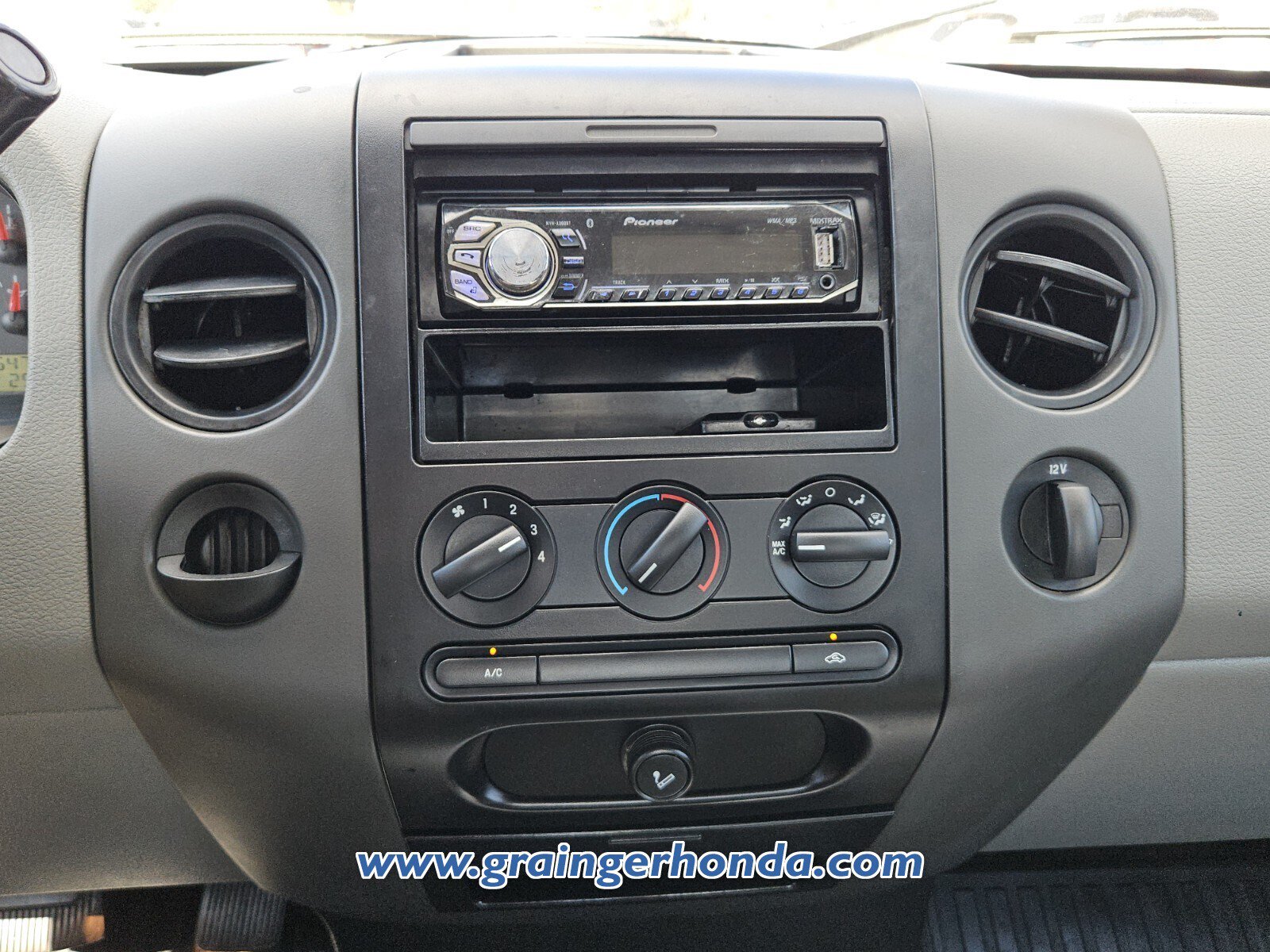 Used 2008 Ford F150 XL RWD image 15