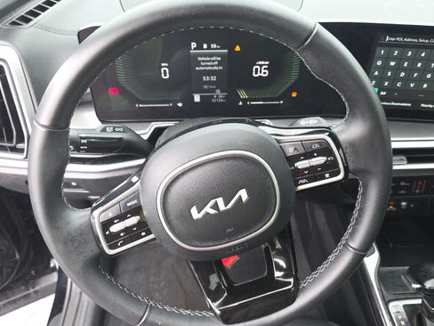 Used 2024 Kia Sorento S w/ Panoramic Sunroof Package AWD/4WD image 10