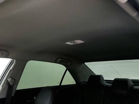 Used 2015 Toyota Camry XSE FWD image 73
