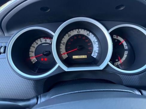 Used 2013 Toyota Tacoma 2WD Regular Cab image 15