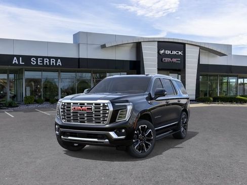 New 2026 GMC Yukon Denali w/ Denali Reserve Package AWD/4WD image 8
