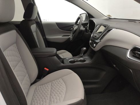 Used 2019 Chevrolet Equinox LT image 21