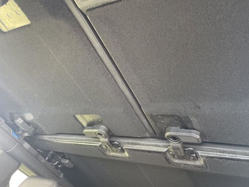 Used 2024 Ford Bronco Badlands image 18