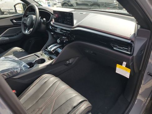 New 2026 Acura MDX A-Spec image 4