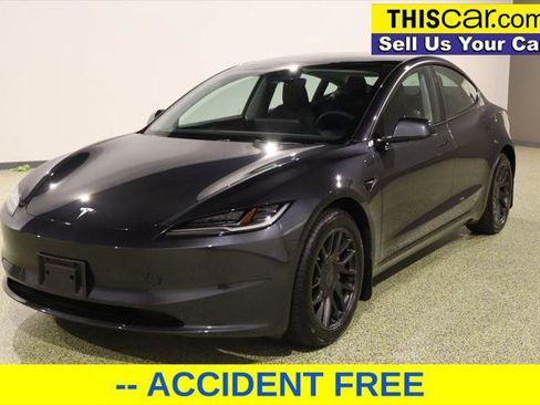 Used 2025 Tesla Model 3 Long Range image 3