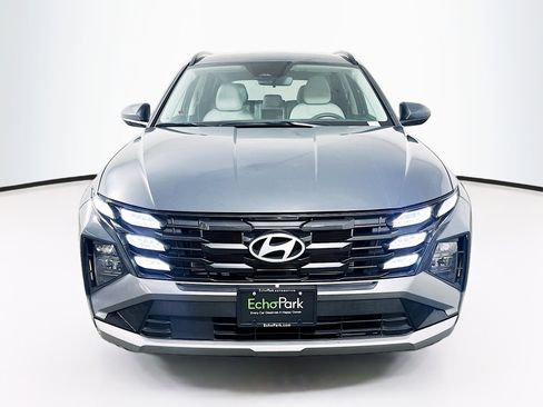 Used 2025 Hyundai Tucson SEL FWD image 2