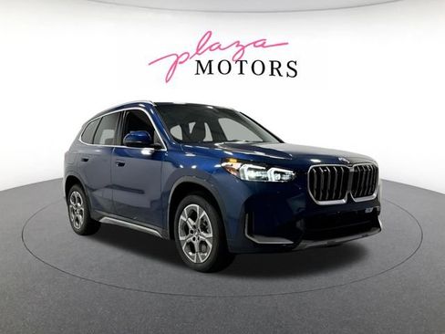 Certified 2025 BMW X1 xDrive28i w/ Premium Package AWD/4WD image 4