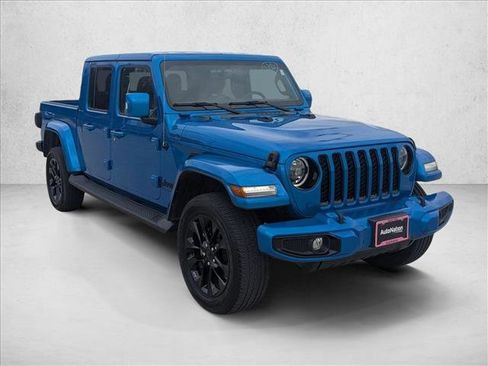 Certified 2023 Jeep Gladiator Overland image 3