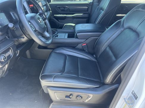 Used 2023 RAM 1500 Limited AWD/4WD image 11