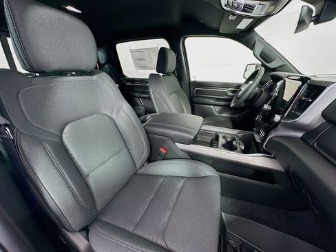 New 2026 RAM 1500 Big Horn AWD/4WD image 29