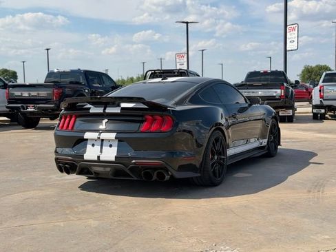 Used 2020 Ford Mustang Shelby GT500 w/ Technology Package RWD image 4