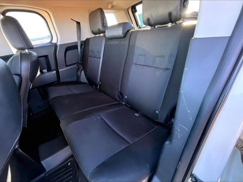 Used 2014 Toyota FJ Cruiser 4WD image 22