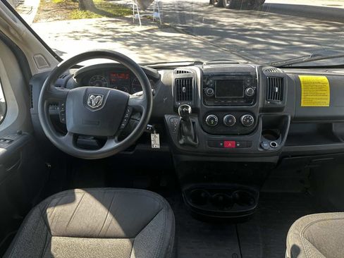 Used 2019 RAM ProMaster 2500 image 19