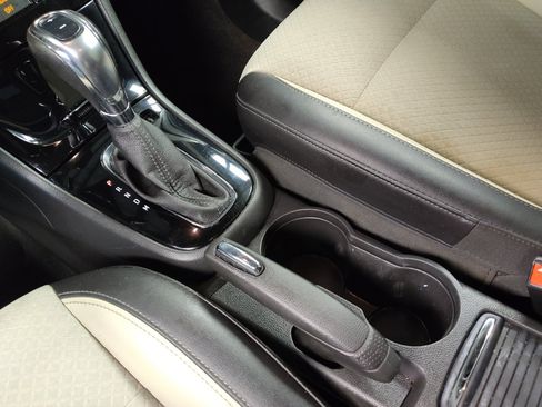 Used 2018 Buick Encore Preferred FWD image 26