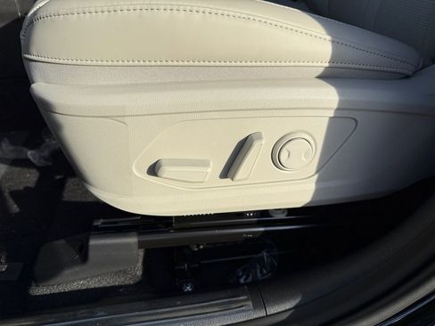 New 2026 Kia Sorento EX image 17