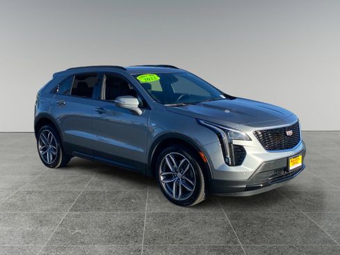 Used 2023 Cadillac XT4 Sport w/ Cold Weather Package image 7