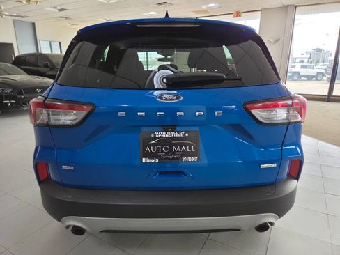 Used 2020 Ford Escape SE FWD image 6