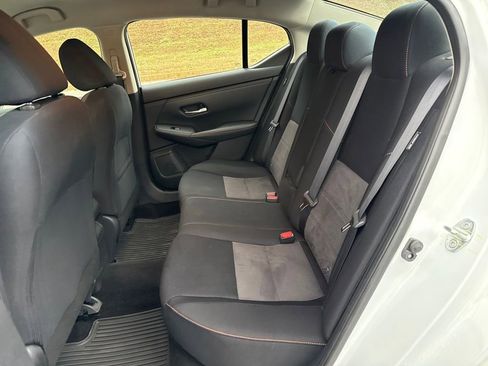 Used 2021 Nissan Sentra SR image 17