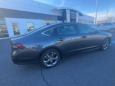 Used 2023 Honda Accord EX image 8