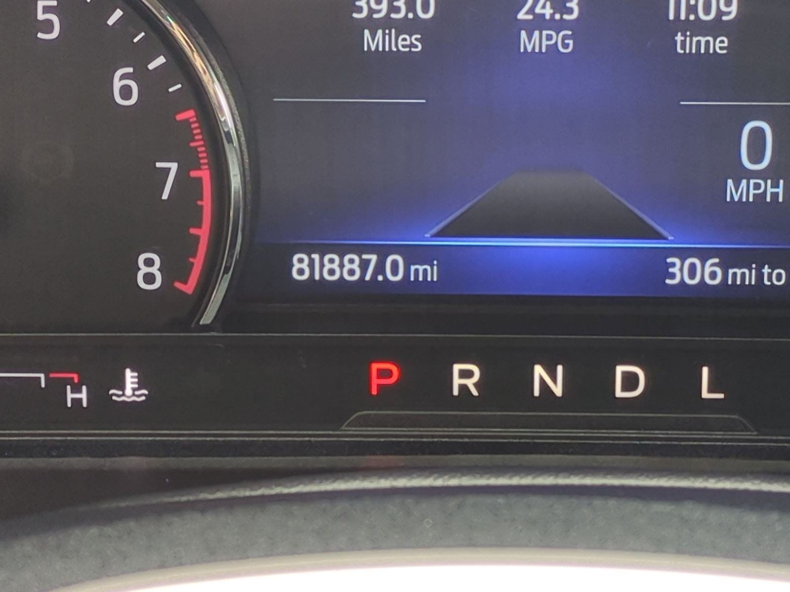 Used 2022 Ford Explorer XLT w/ Equipment Group 202A AWD/4WD image 22